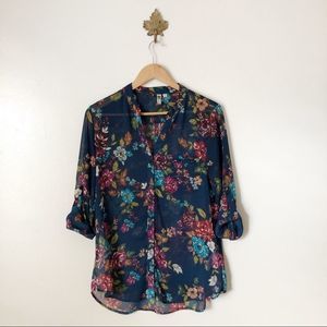 Anthropologie Kut from the Kloth Floral button top